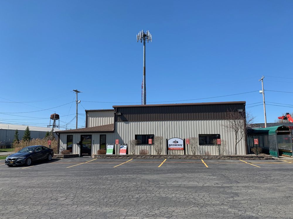 6391 Thompson Rd, Syracuse, NY 13206